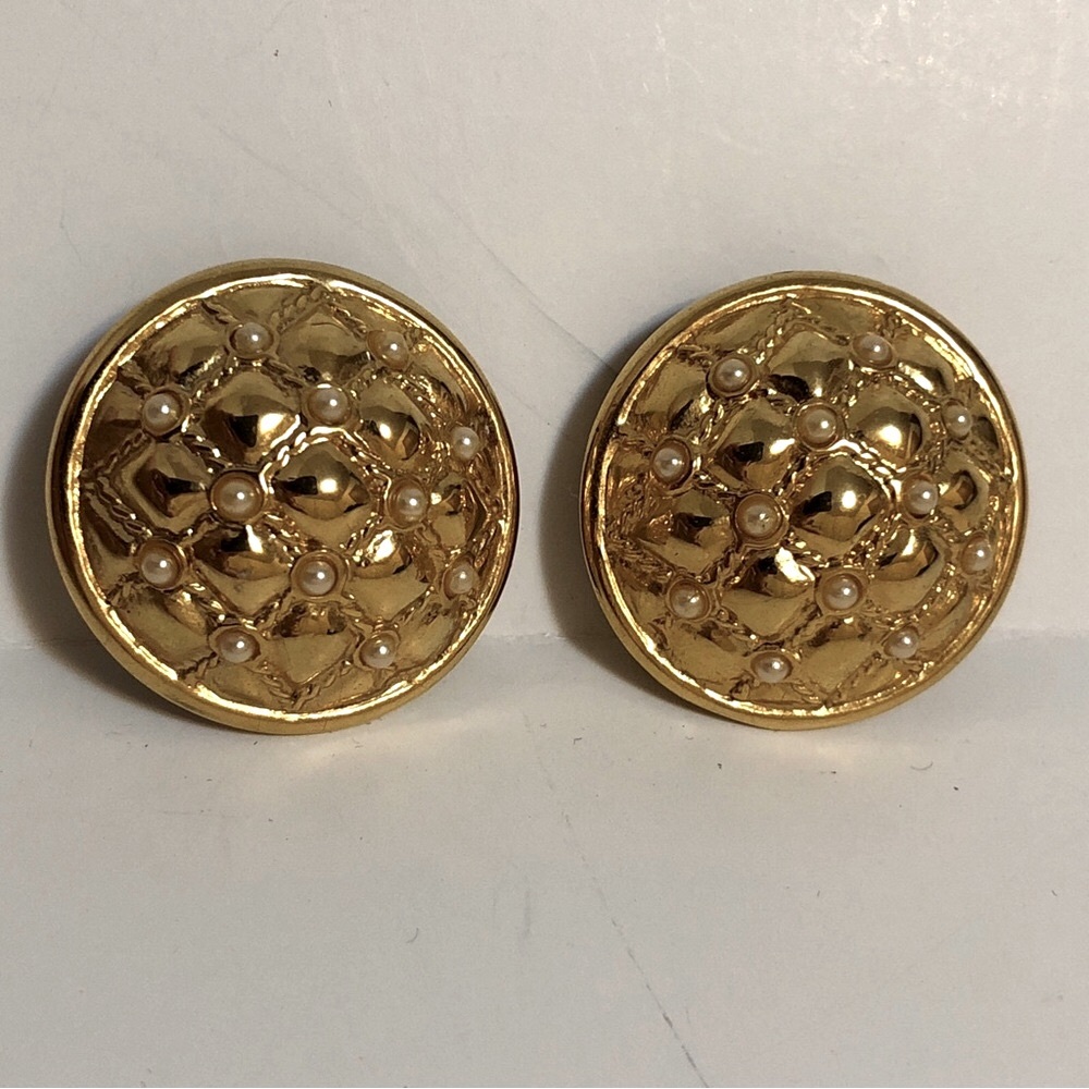 Joan Rivers Clip-On Round With Seed Pearl Earrings